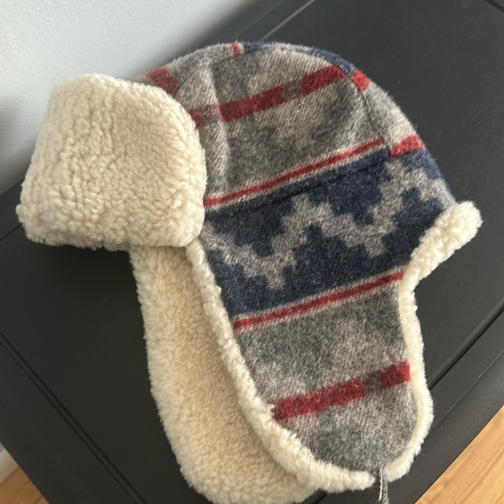 Grey, blue and red snow hat